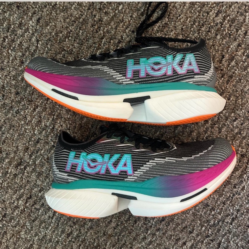Hoka cielo x1